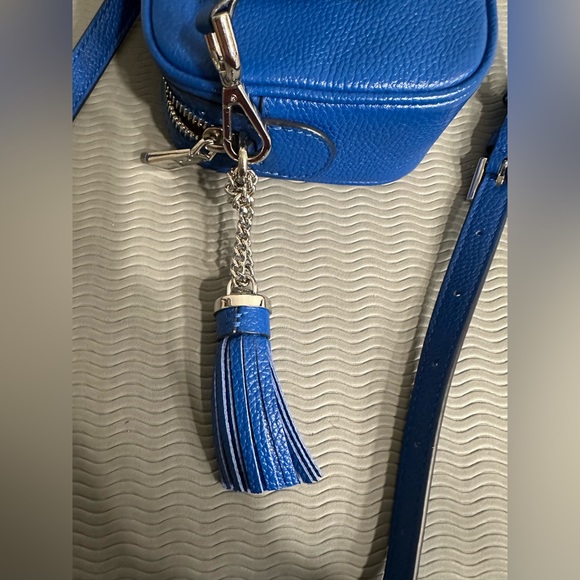 MICHAEL KORS BLUE CROSSBODY - Picture 5 of 11